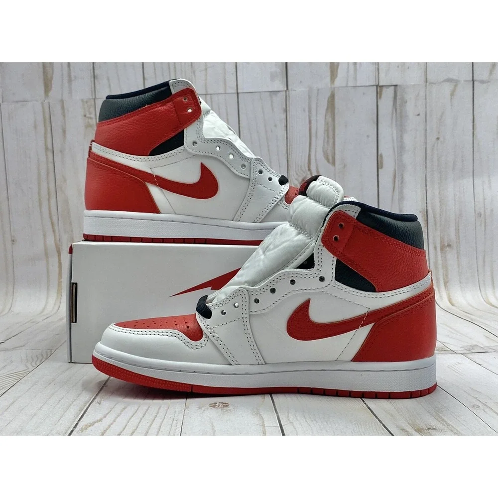 Nike Air Jordan 1 Retro High OG Heritage Size 5 555088‑161